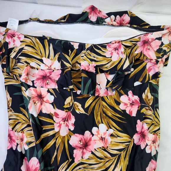 Kona Sol Swimsuit One Piece Black Multi Tropical Floral Plus Size 22W NWOT - Picture 11 of 11